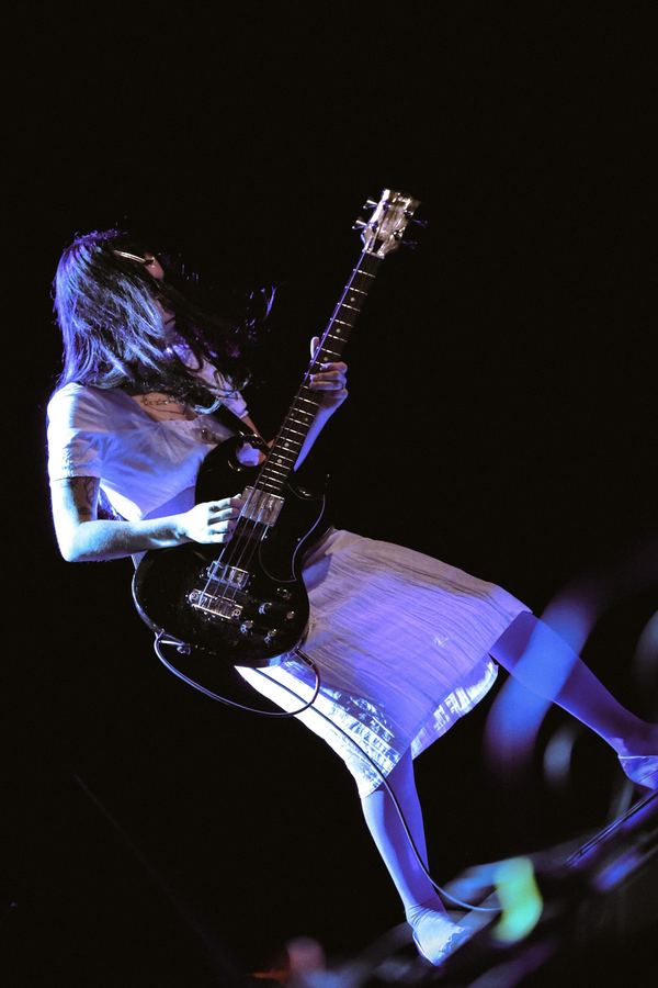 This is Lorelei live still 2